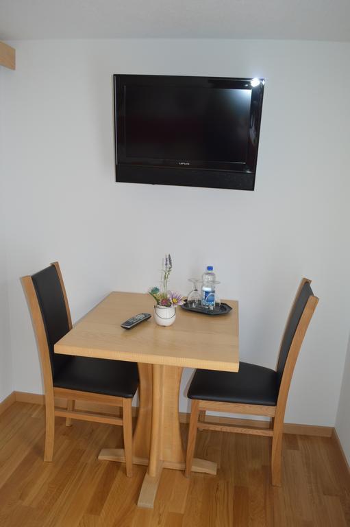 Hotel Grimsel Obergesteln Habitación foto